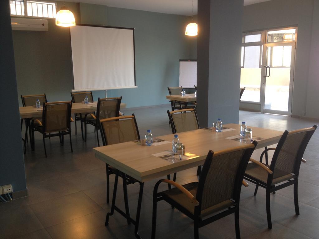 L'Hotel De Mon Pere Byblos Екстериор снимка