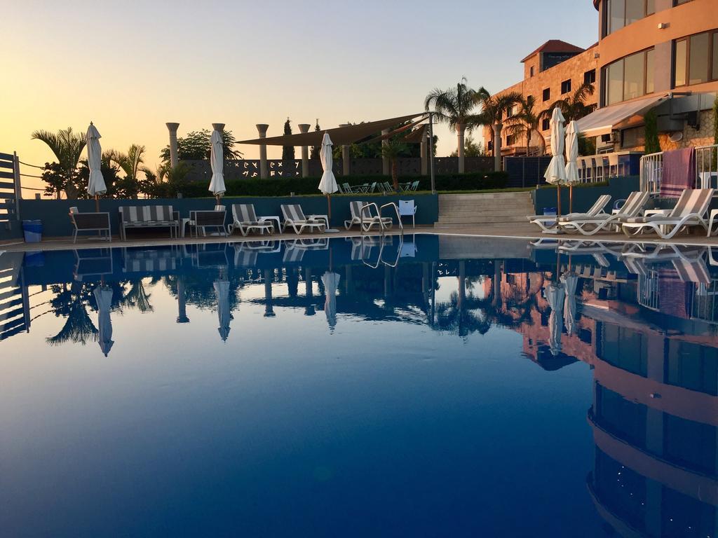 L'Hotel De Mon Pere Byblos Екстериор снимка
